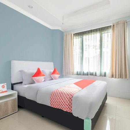 Oyo Living 2195 Al Jazeerah Residence Syariah Bandung Buitenkant foto
